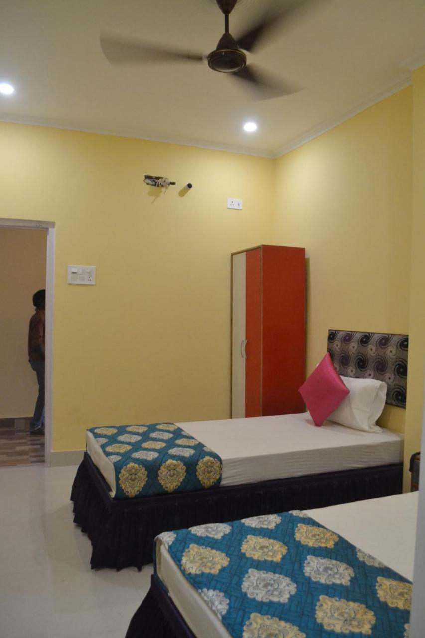 Hotel Samman Varanasi Exterior foto