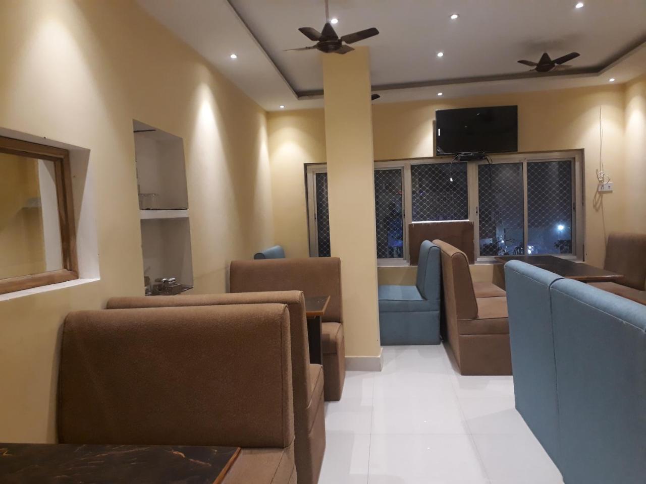 Hotel Samman Varanasi Exterior foto